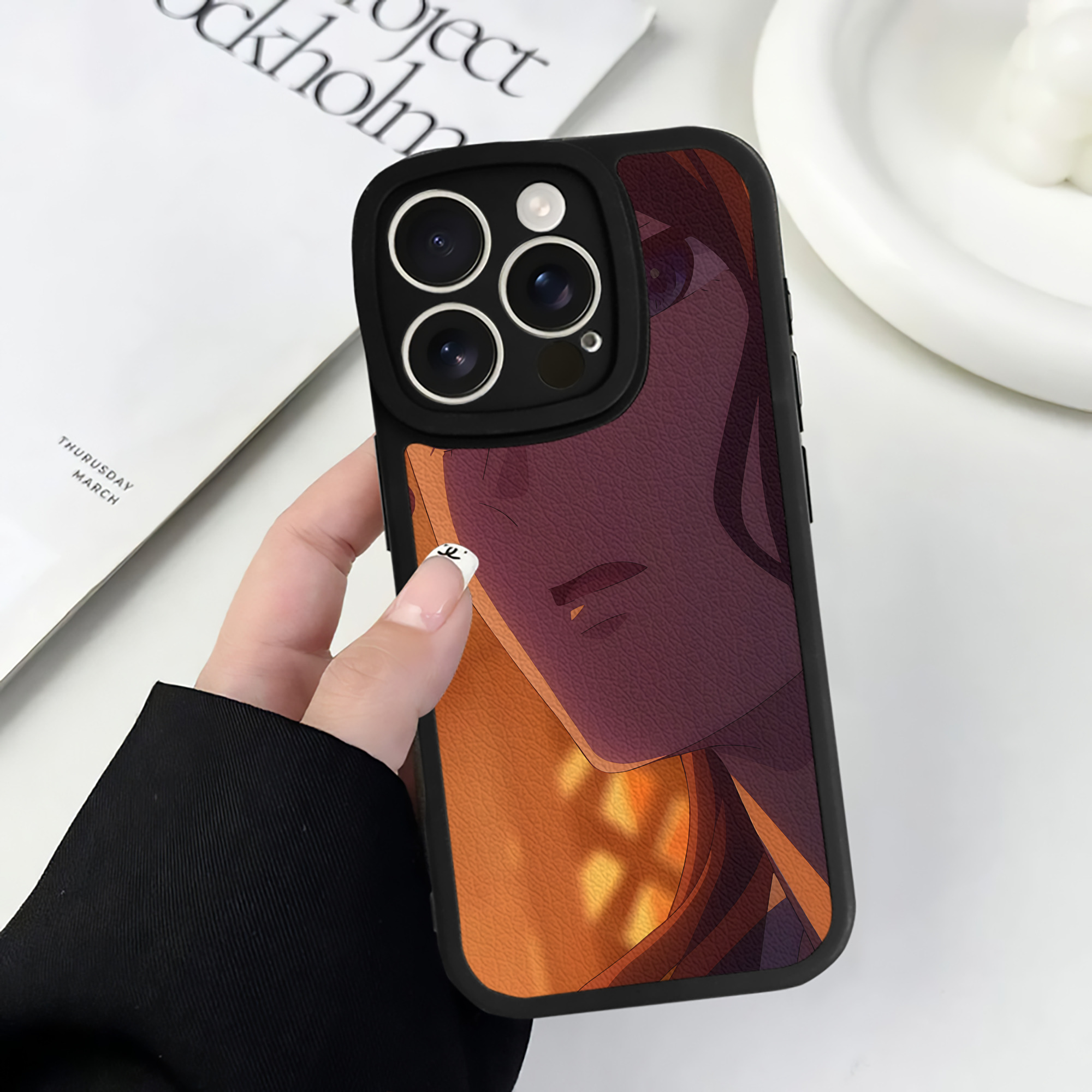 薬屋のひとりごと The Apothecary Diaries 【iPhone 16シリーズ対応】シリコンスマホケース（レザー調） 材質：シリコン